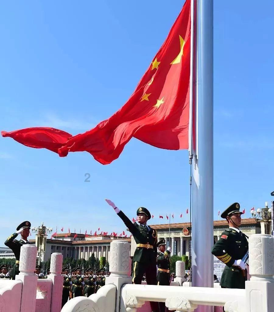 董宇辉揭秘贾玲新形象:颠覆性变化,引人瞩目
